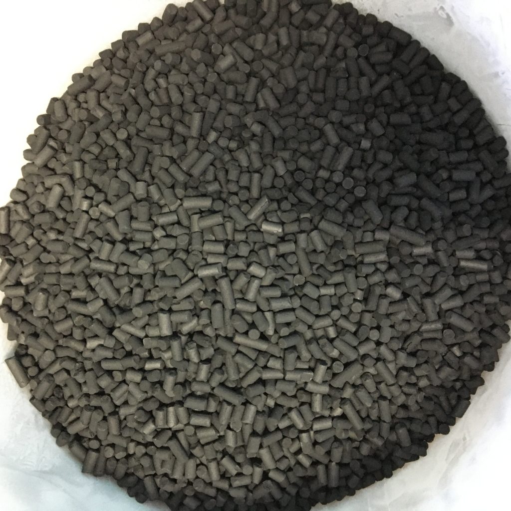 activated carbon to Adsorbed CH4|isotherm curve for the adsorbent
